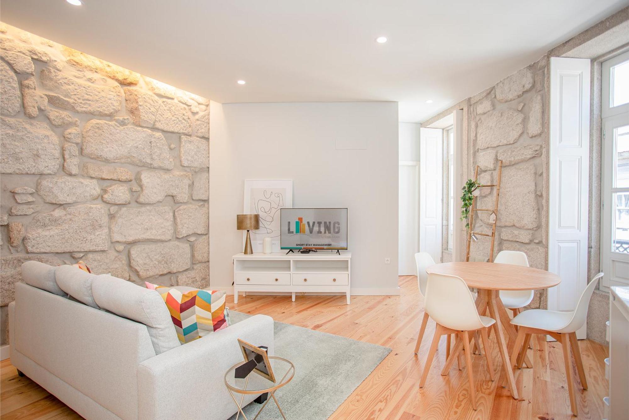 Liiiving In - Aliados Stone Appartamento